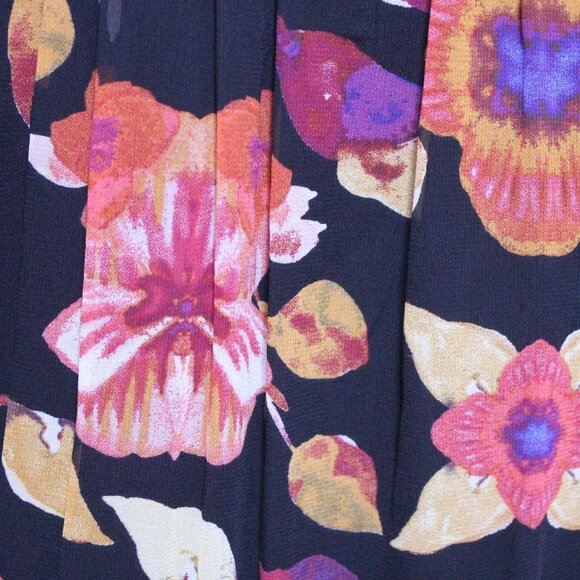 NWT Signature Studio Floral Dress - Picture 12 of 12